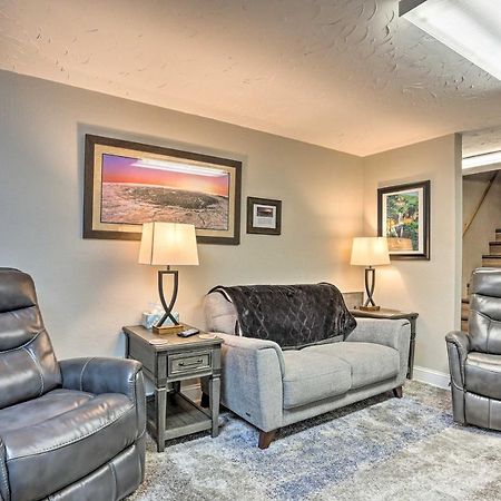 Centrally Located Sturgis Apt On Main St With Garage Экстерьер фото